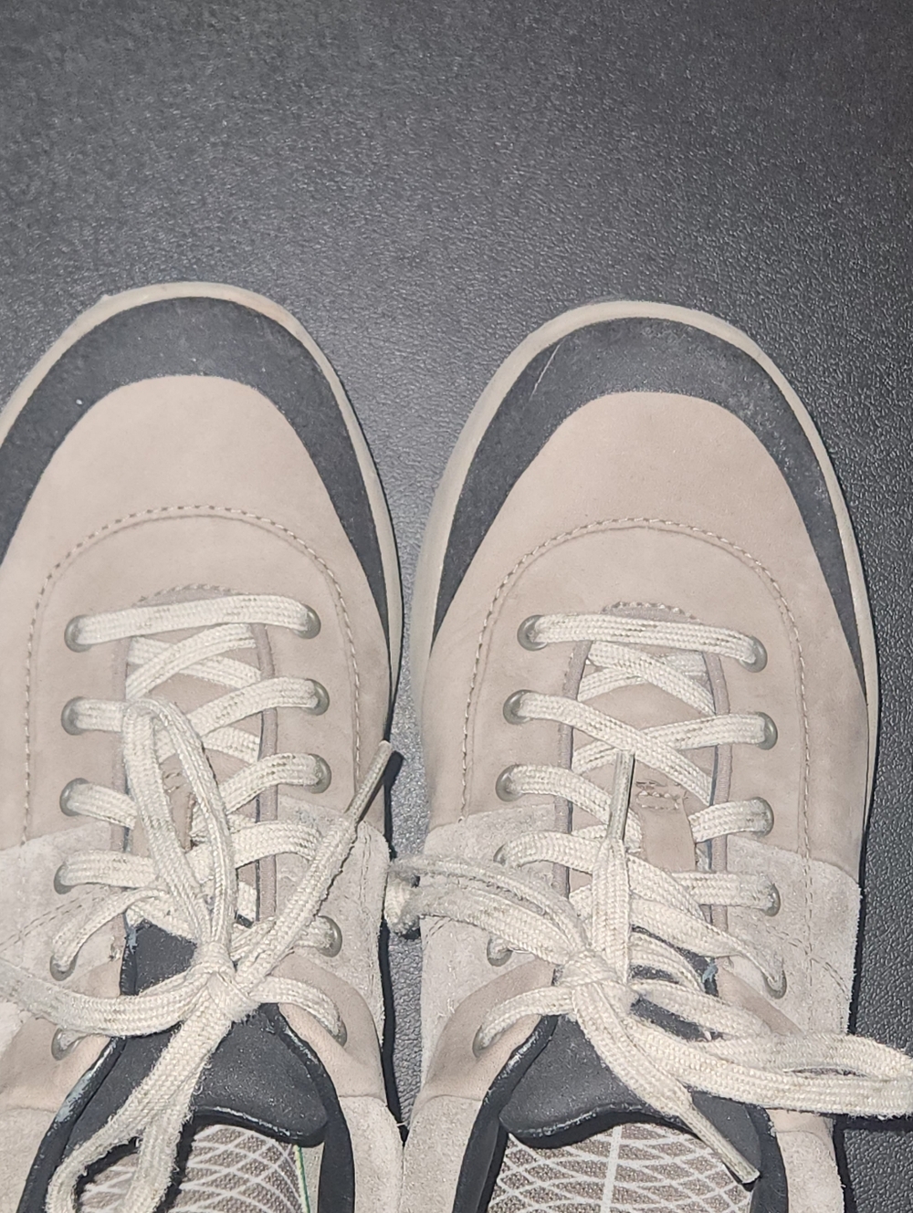 Clarks Women's WaveWalk Suede Sneakers Size 8 - Picture 6 of 8